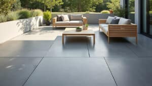 Peinture extérieure pour sol béton : guide complet pour un rendu durable